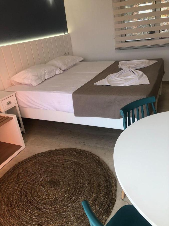 Spyridonou House Апартаменты *