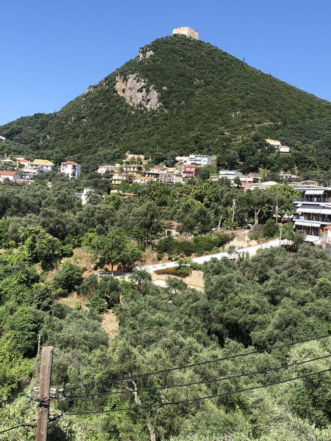 Spyridonou House Апартаменты