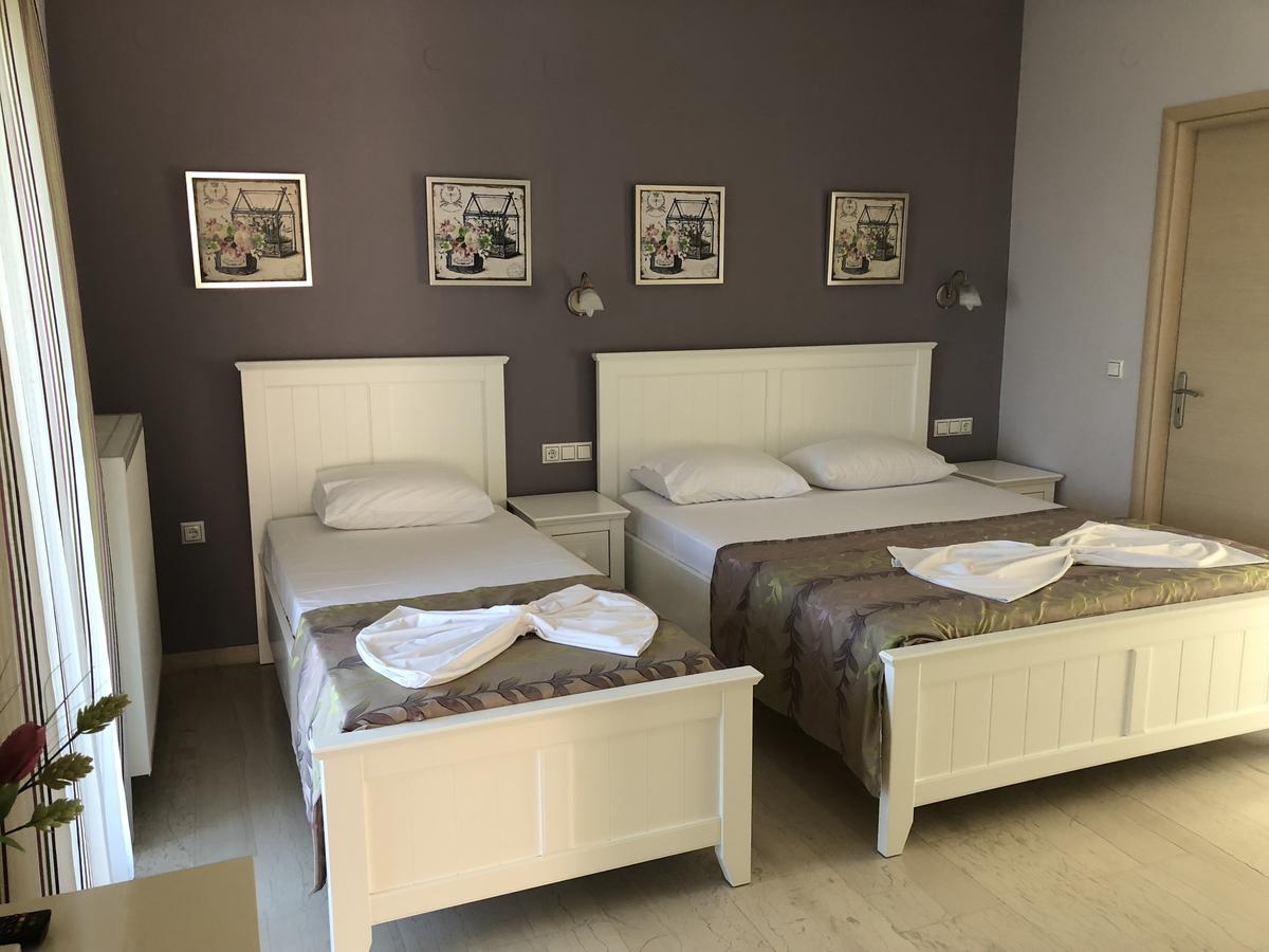 Spyridonou House Апартаменты